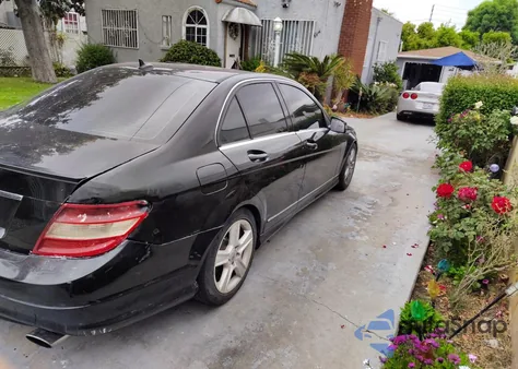 2010 Mercedes-Benz C 300 from USA, damaged, VIN WDDGF5EB8AR089842